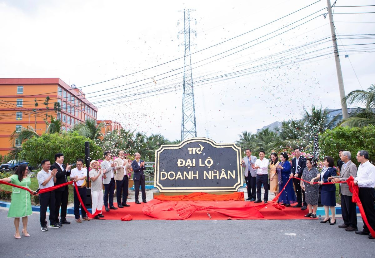 dai-lo-doanh-nhan-2a-1791013270.JPG