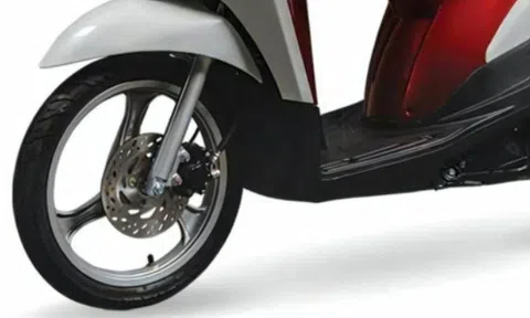 Suzuki trình làng mẫu xe máy với thiết kế "đốn tim" dân đô thị: Honda Vision liệu có "chịu thua"?