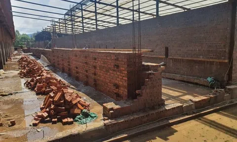 Nghệ An: Nhà máy gạch xây dựng không phép bị xử phạt 130 triệu đồng