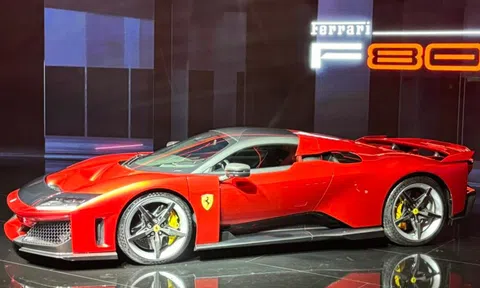 Siêu phẩm Ferrari F80 ra mắt ở Thái Lan, khó về Việt Nam