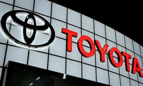 Toyota tài trợ một triệu USD cho lễ nhậm chức của ông Donald Trump