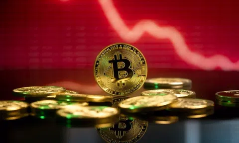 Giá Bitcoin thủng mốc 92.000 USD, chạm đáy 1 tháng