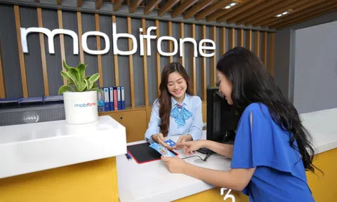 Cổ phiếu "họ" MobiFone tăng kịch trần