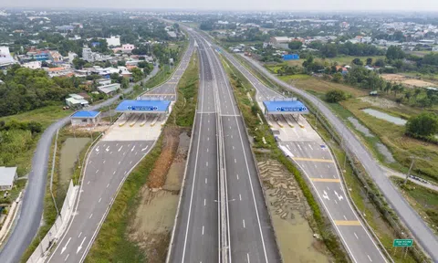 20 km cao tốc Bến Lức - Long Thành sắp thông xe