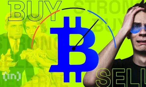 Nhà đầu tư 'hoảng loạn tột độ' khi Bitcoin sập