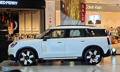 MINI Countryman thế hệ mới ra mắt, giá gần 2,6 tỷ đồng