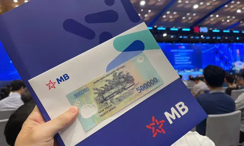 MB 'tri ân' cổ đông dự họp 500.000 đồng/người, hơn 4.400 người đi