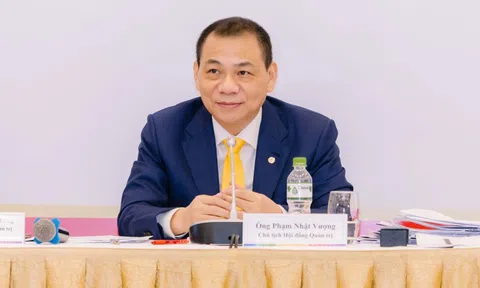 5 tỷ phú giàu nhất Việt Nam cam kết gì với cổ đông