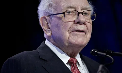 'Huyền thoại' Warren Buffett nghỉ hưu với khối tài sản 168 tỷ USD