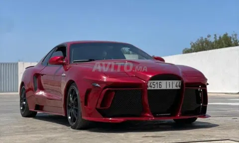 Toyota Celica 'lai' giữa Bugatti La Voiture Noire và Ford GT