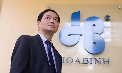 Xây dựng Hoà Bình: Doanh thu và lợi nhuận lao dốc, vẫn nặng gánh lãi vay