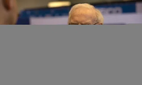Lời thừa nhận của tỷ phú Warren Buffett