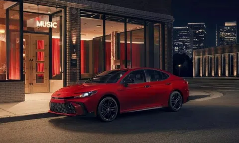 Toyota Camry 2026 có phối màu mới