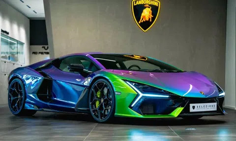 Chiếc Lamborghini có màu sơn 'điên rồ' nhất thế giới