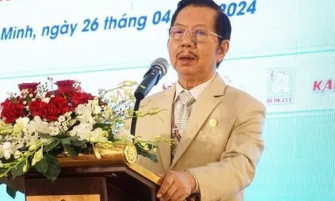 Chủ tịch chi gần 400 tỷ đồng mua cổ phiếu công ty