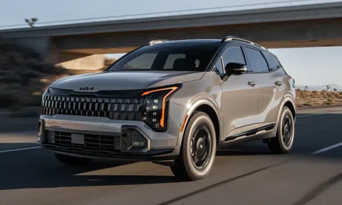 Kia Sportage facelift lộ giá bán, có cả bản PHEV