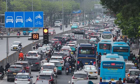 Bộ NN và MT nói rõ về thông tin cấm ôtô đời 2017 vào Hà Nội