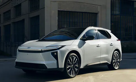 Toyota bZ4X đổi tên tại thị trường Bắc Mỹ, tối ưu khả năng vận hành