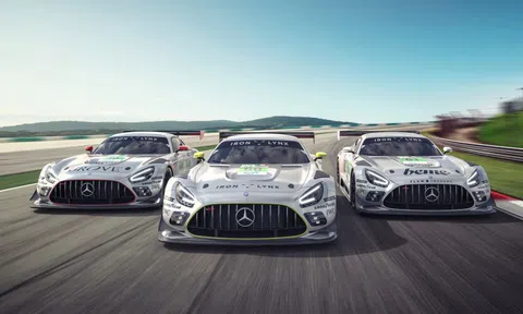 Mercedes quay lại giải đua Le Mans với bộ ba AMG LMGT3 'Mũi tên bạc'