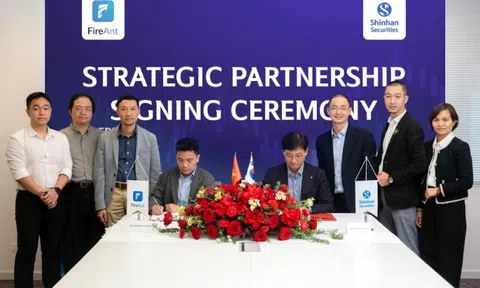 Chứng khoán Shinhan và FireAnt ký thỏa thuận đầu tư - hợp tác chiến lược