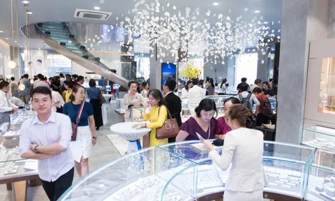 Cổ phiếu “đại gia” bán vàng, trang sức tăng nóng