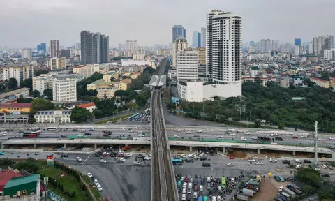 Khu đất 3 mặt tiền ở ngã tư Mai Dịch đổi chủ