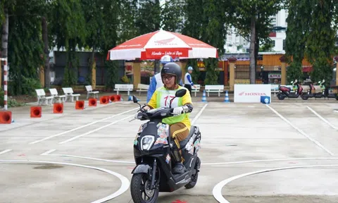 Học sinh lái xe máy cần trang bị kỹ năng gì?