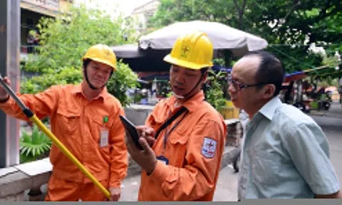 Giá điện sinh hoạt giảm còn 5 bậc, cao nhất gần 4.000 đồng/kWh