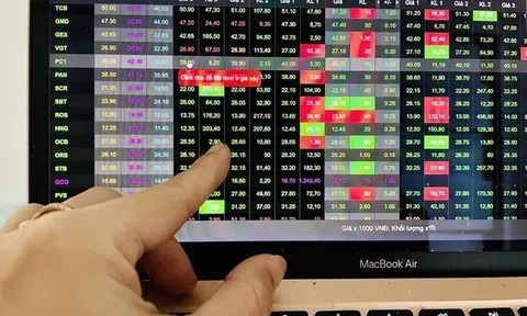 Một cổ phiếu bị tự doanh CTCK bán ròng trăm tỷ phiên thứ 2 liên tiếp