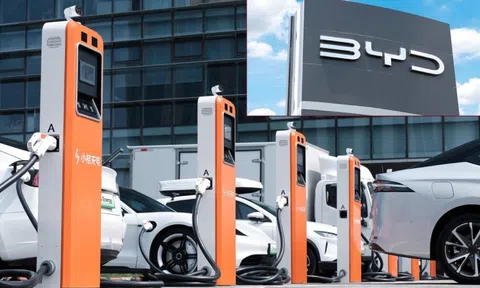 Kế hoạch xây 15.000 trạm sạc siêu nhanh của BYD