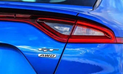 Kia khai tử các dòng xe thể thao GT chạy xăng