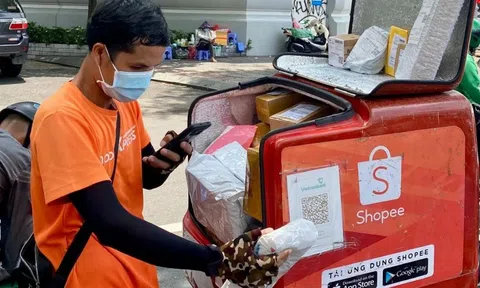 Shopee thu phí hạ tầng 3.000 đồng/đơn hàng từ 1/7