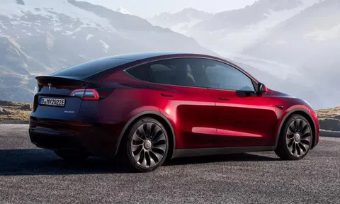 Đằng sau tuyên bố 'một xe điện phát thải ngang 3 xe hybrid'