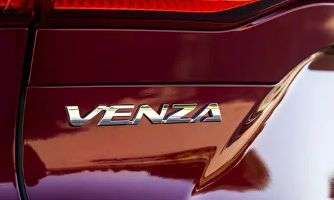 Toyota Venza mới có thể là một chiếc SUV dáng coupe hybrid