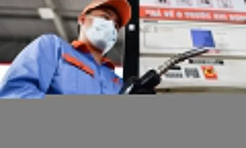 Giá xăng dầu tăng mạnh