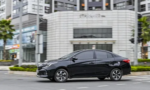 Xe Nhật buồn vui trái ngược ở phân khúc sedan giá rẻ