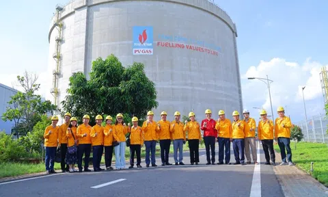 Đảng ủy Chính phủ khảo sát mô hình tổ chức Đảng tại Petrovietnam