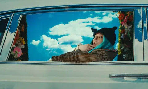 G-Dragon sở hữu những mẫu xe nào?