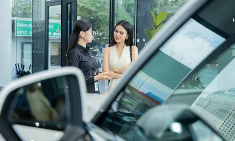 Không cần đợi giảm phí trước bạ, khách Việt ồ ạt mua xe đầu năm