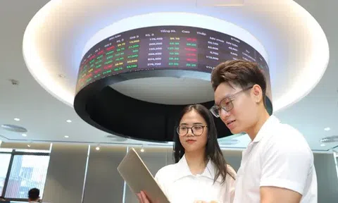 Nhiều công ty chứng khoán tăng phí từ ngày mai