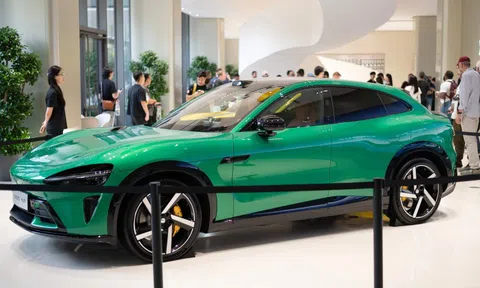 Phanh SUV điện bắt lửa, Xiaomi ra thông báo khẩn