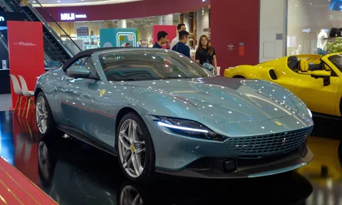 Cận cảnh siêu xe Ferrari Roma Spider thứ hai tại Việt Nam