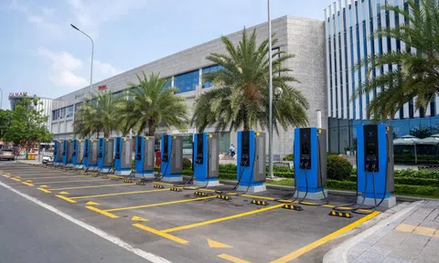 Đầu tư trạm sạc xe điện - giàu tiềm năng nhưng có 'dễ ăn'?