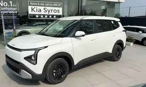 'Kia Carens bản cao' sắp ra mắt tùy chọn thuần điện