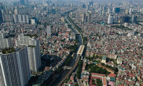 Tiến độ "thay áo mới" bờ sông Tô Lịch đến nay ra sao?