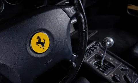 Ferrari vẫn nói không với hộp số sàn