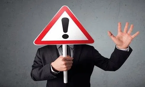 Cảnh báo văn bản giả mạo chốt quyền cổ tức do tài khoản “Người Hải Phòng” đăng tải trên 1 trang web