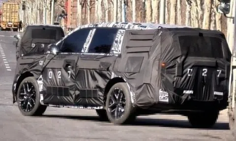 YU7 vừa ra mắt, Xiaomi đã thử nghiệm SUV PHEV mới