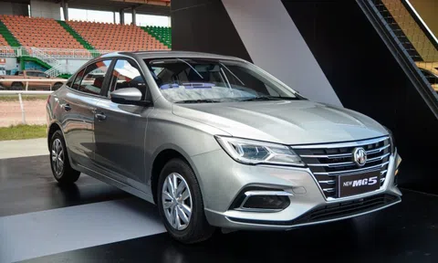 Loạt xe xăng giá rẻ cho tài xế dịch vụ