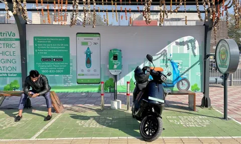 Xe máy điện - thế giới giải quyết thế nào câu chuyện pin và sạc?